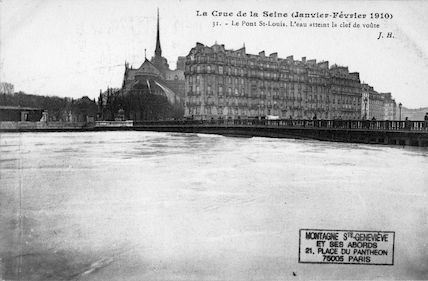 440B Crue de la Seine (jan-fév 1910) Pont St. louis. L'eau atteint la clef de voûte