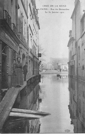 676 Crue de la Seine. Rue des Bernardins le 30 janvier 1910