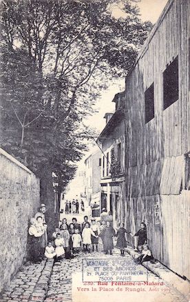 763 Rue Fontaine-à-Mulard vers la place de Rungis. Aout 1905